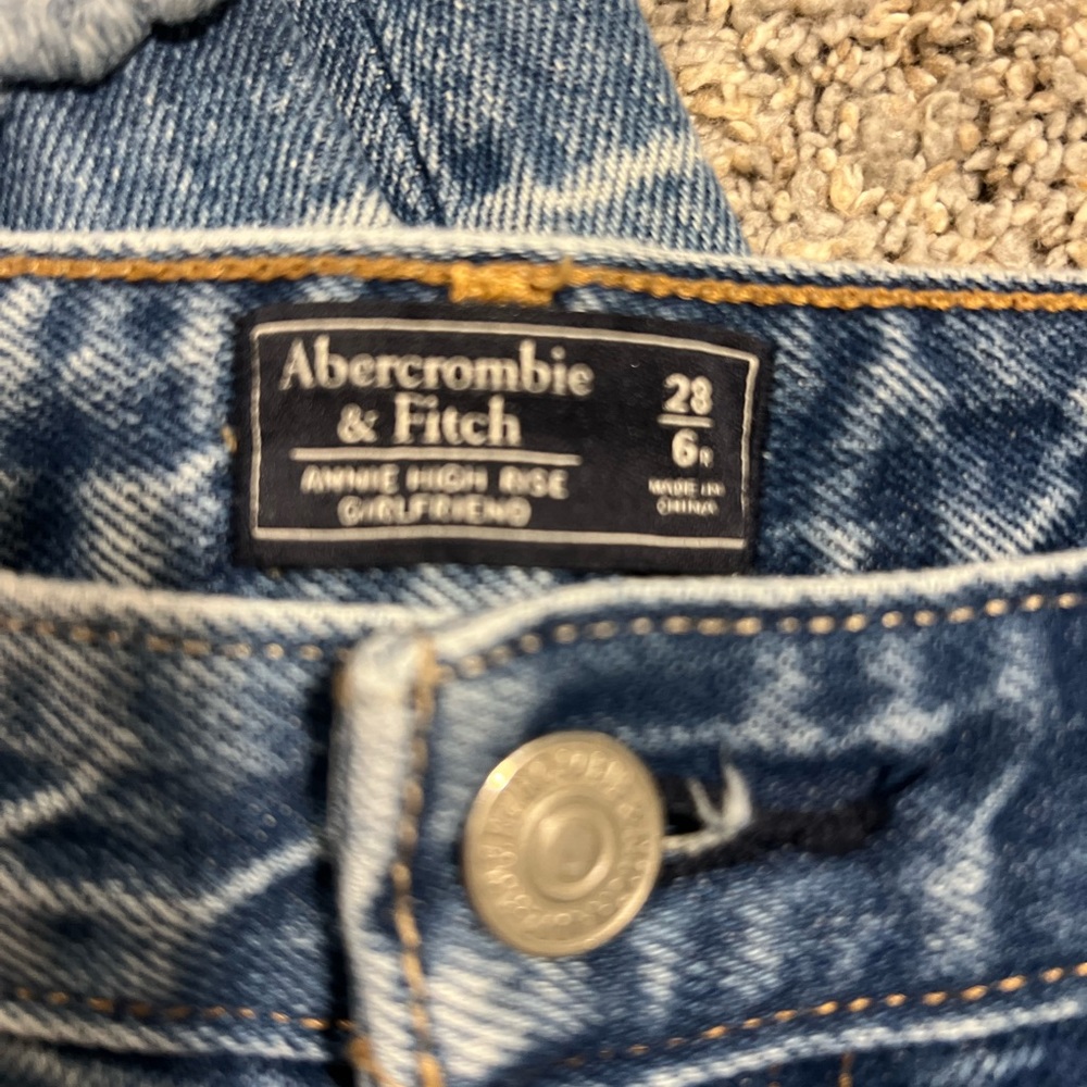 Abercrombie jeans